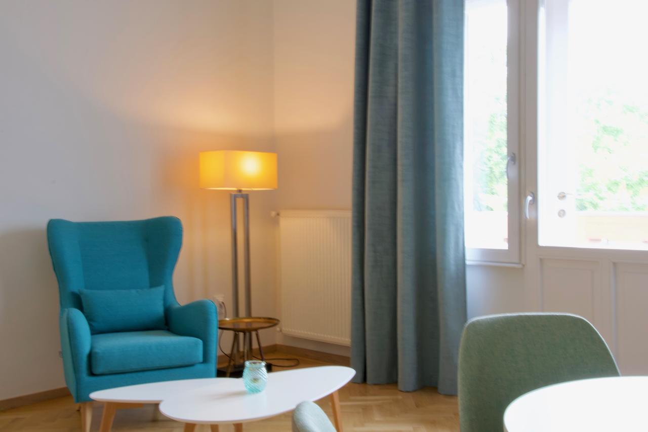 Europest Luxury Suites Budapest Ngoại thất bức ảnh